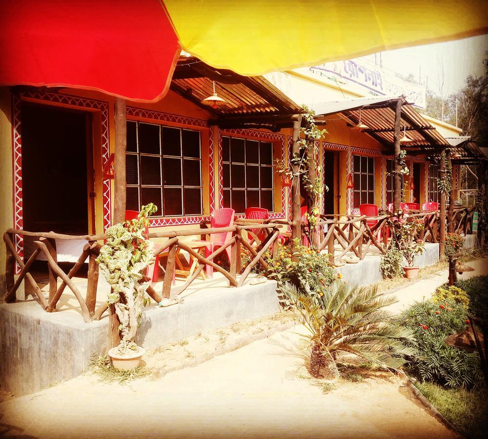 Roshnai Village Resort Болпур Екстериор снимка